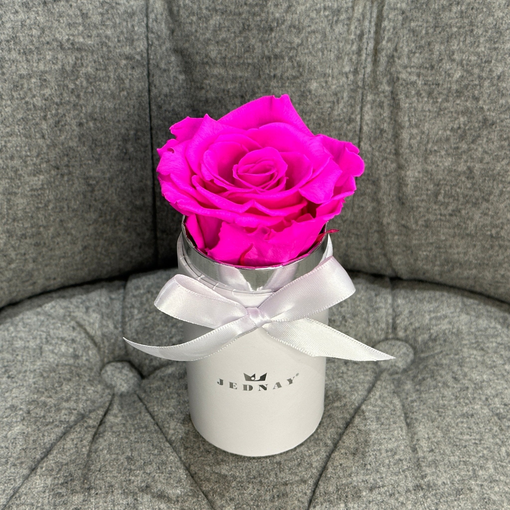 The Uno - Bubblegum Pink Eternal Rose - Classic White Box - Jednay Roses