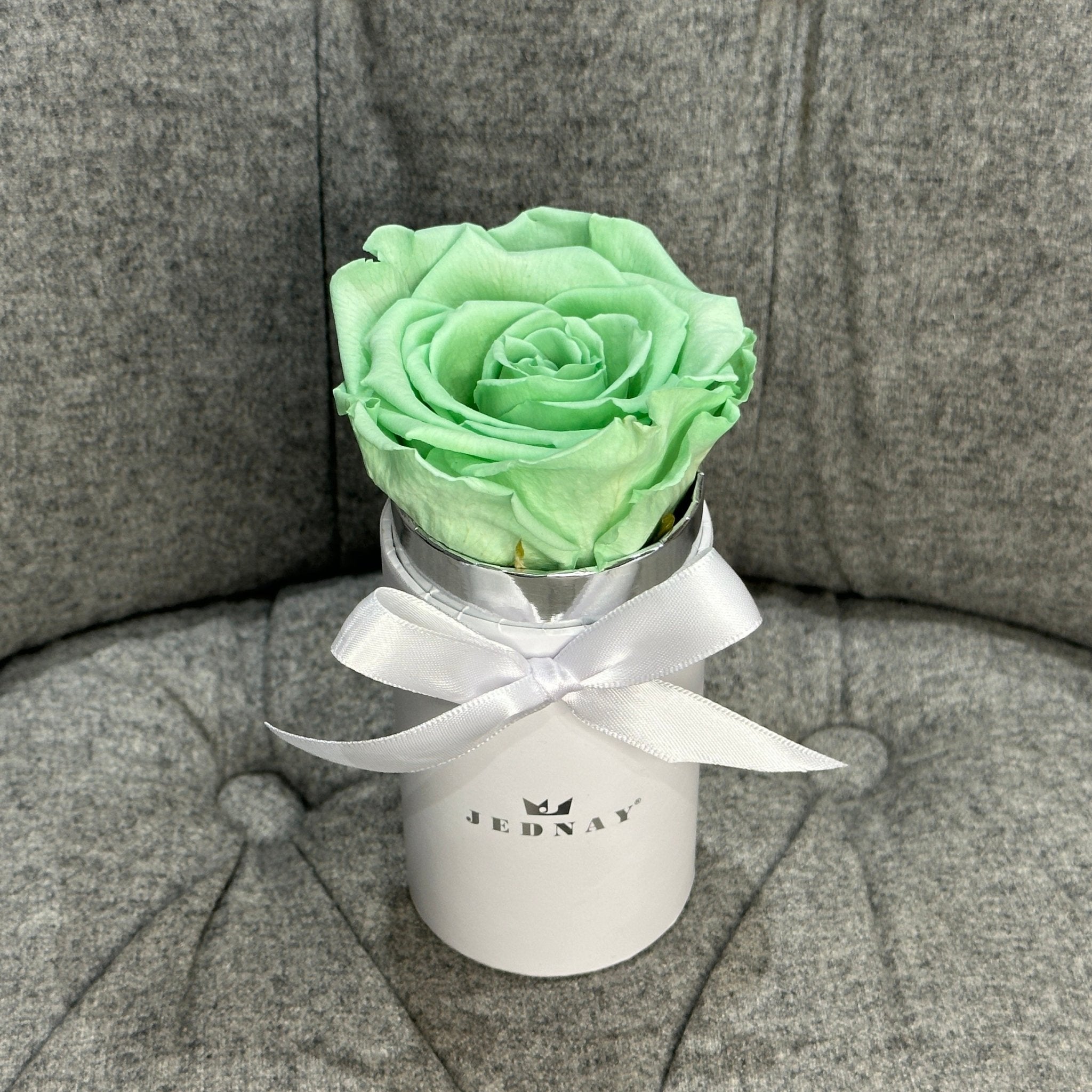 The Uno - Peppermint Tea Eternal Rose - Classic White Box - Jednay Roses