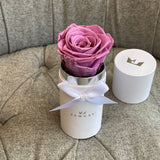 Lilac Love Infinity Rose - Uno Classic White Box